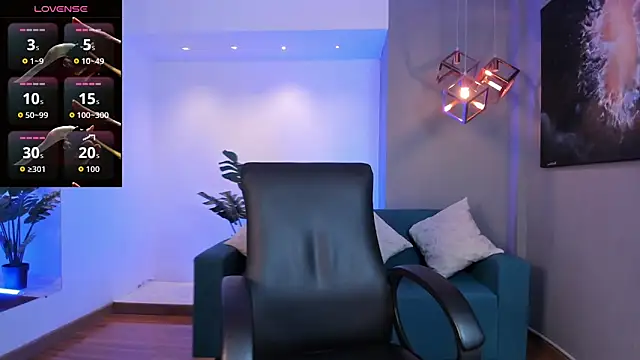 IsabellaaJoness online show from 22, 9, 2025