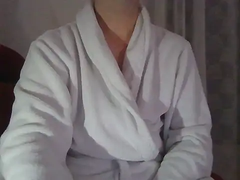 Snapshot of fikoivos chatting on 10, 11, 2025 fikoivos online show from 10, 11, 2025