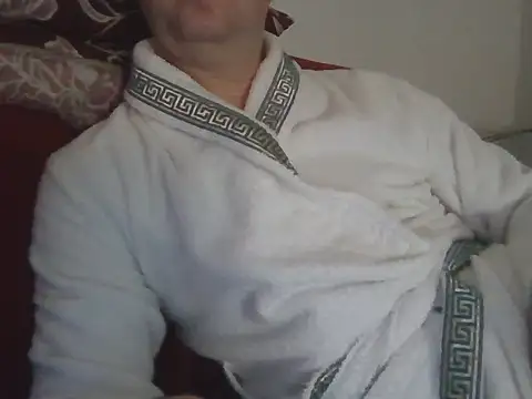 Snapshot of fikoivos chatting on 18, 12, 2025 fikoivos online show from 18, 12, 2025