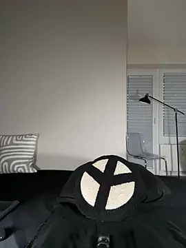 Lena Blom online show from 12, 3, 2026