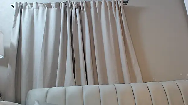 Snapshot of naughtyblackdolie chatting on 18, 12, 2024 naughtyblackdolie online show from 18, 12, 2024