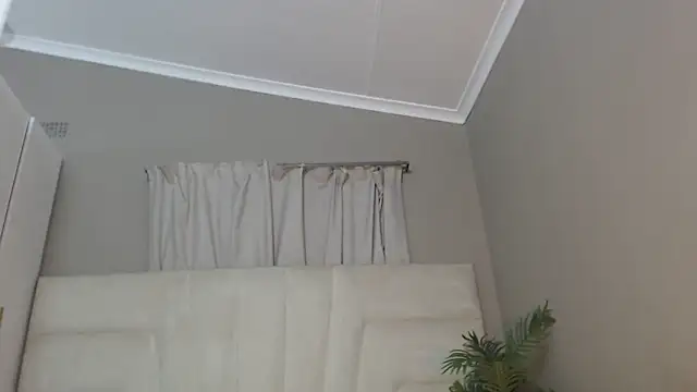 Snapshot of naughtyblackdolie chatting on 21, 12, 2024 naughtyblackdolie online show from 21, 12, 2024