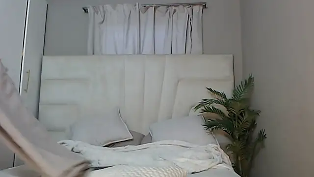 Snapshot of naughtyblackdolie chatting on 29, 1, 2025 naughtyblackdolie online show from 29, 1, 2025