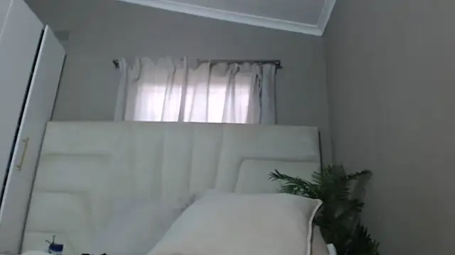 Snapshot of naughtyblackdolie chatting on 15, 3, 2025 naughtyblackdolie online show from 15, 3, 2025