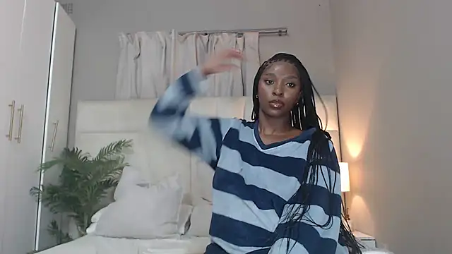 Snapshot of naughtyblackdolie chatting on 22, 10, 2025 naughtyblackdolie online show from 22, 10, 2025