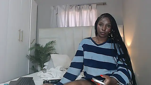 Snapshot of naughtyblackdolie chatting on 23, 10, 2025 naughtyblackdolie online show from 23, 10, 2025