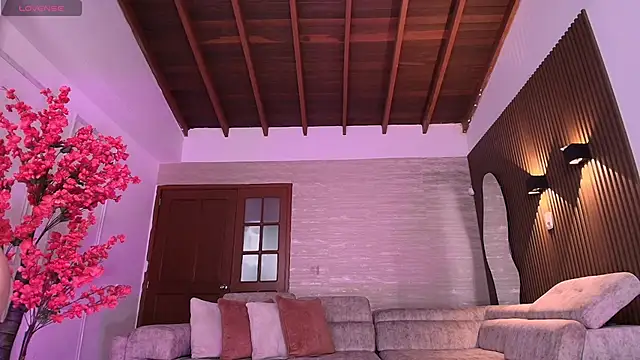 Anna parkker  online show from 11, 3, 2026