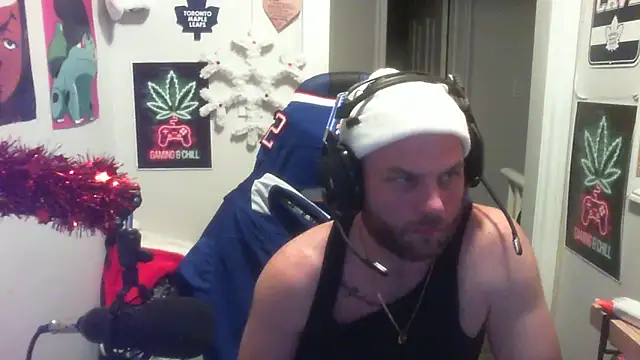 Snapshot of GeneralXMillyX chatting on 12, 11, 2025 GeneralXMillyX online show from 12, 11, 2025