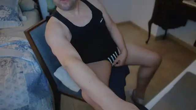 Snapshot of slzypvtpig chatting on 1, 11, 2025 slzypvtpig online show from 1, 11, 2025