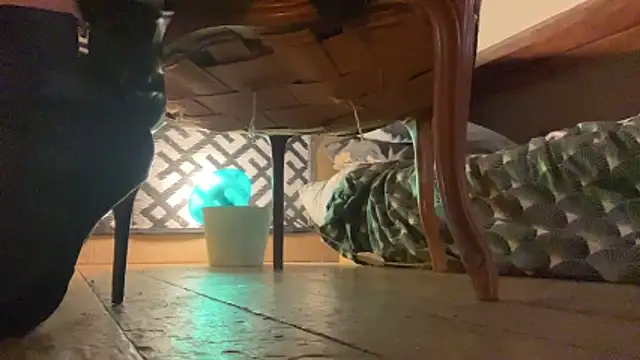 Snapshot of alexheels_boots chatting on 29, 11, 2025 alexheels boots online show from 29, 11, 2025