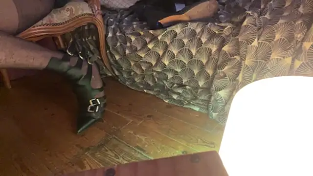 Snapshot of alexheels_boots chatting on 14, 12, 2025 alexheels boots online show from 14, 12, 2025