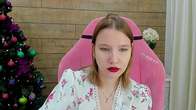 LiliLinn online show from 22, 12, 2025