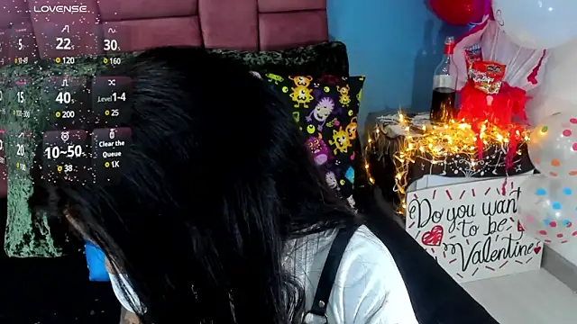 NinaInk online show from 15, 2, 2025