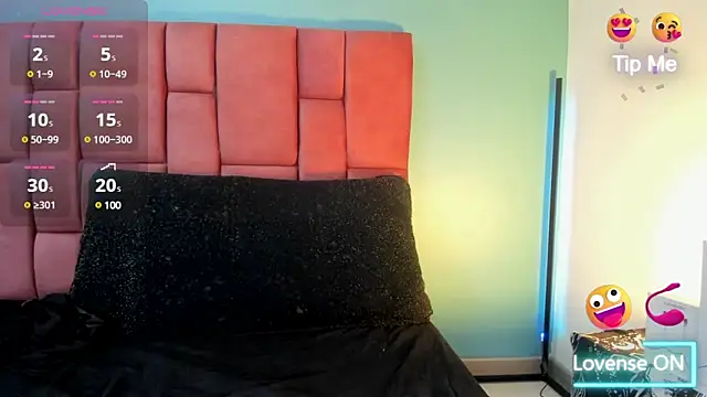 NinaInk online show from 2, 3, 2025