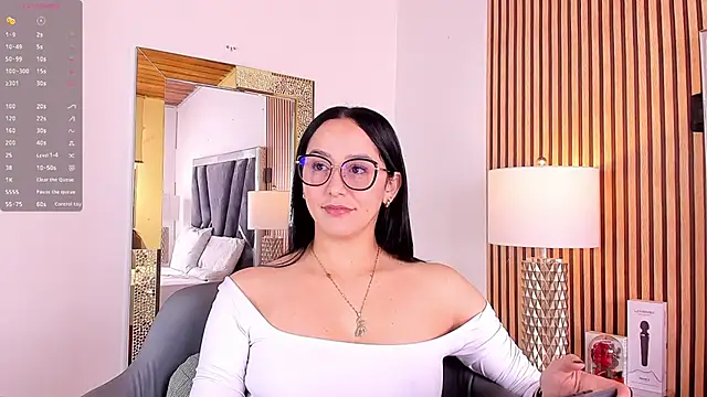 Snapshot of hazel_ross_tcw chatting on 3, 2, 2025 hazel ross tcw online show from 3, 2, 2025