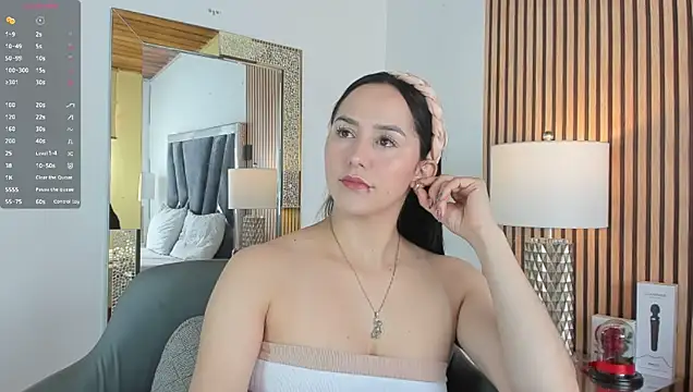 Snapshot of hazel_ross_tcw chatting on 12, 2, 2025 hazel ross tcw online show from 12, 2, 2025