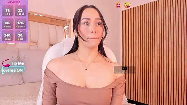 Snapshot of hazel_ross_tcw chatting on 19, 9, 2025 hazel ross tcw online show from 19, 9, 2025