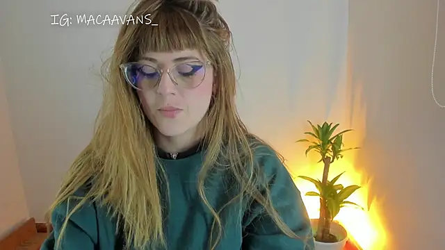 tekila   online show from 28, 2, 2026