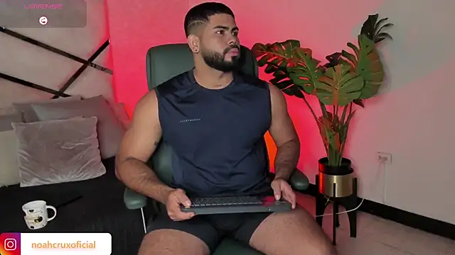 noah crux online show from 11, 9, 2025