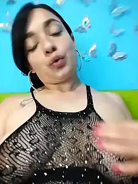 evelyn prince1 online show from 13, 9, 2025