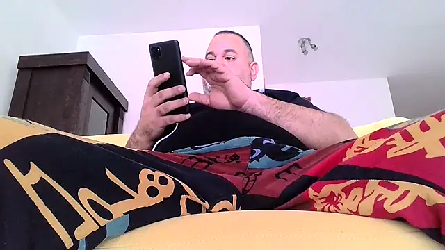 Snapshot of your_man85 chatting on 6, 3, 2025 your man85 online show from 6, 3, 2025