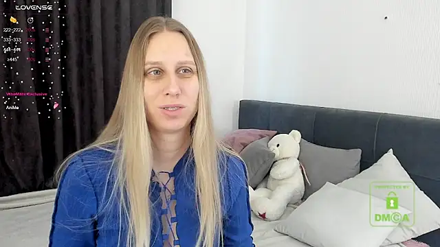 miissblonde online show from 23, 3, 2025