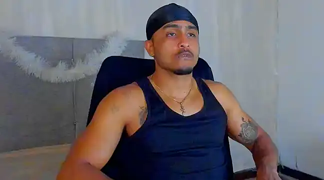 Snapshot of Mateo_Reales chatting on 29, 12, 2024 Mateo Reales online show from 29, 12, 2024