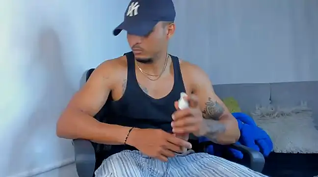 Snapshot of Mateo_Reales chatting on 10, 2, 2025 Mateo Reales online show from 10, 2, 2025