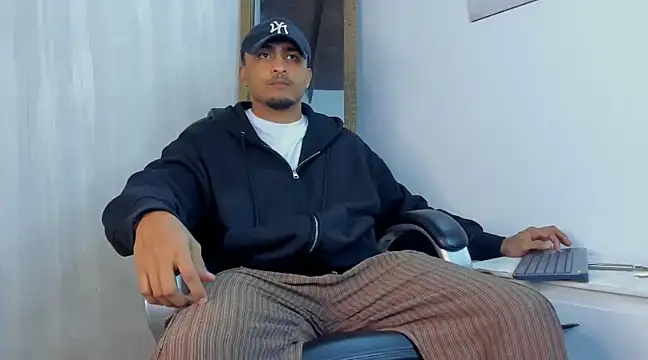 Snapshot of Mateo_Reales chatting on 26, 2, 2025 Mateo Reales online show from 26, 2, 2025