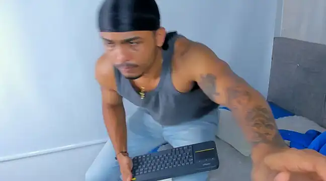 Snapshot of Mateo_Reales chatting on 3, 3, 2025 Mateo Reales online show from 3, 3, 2025