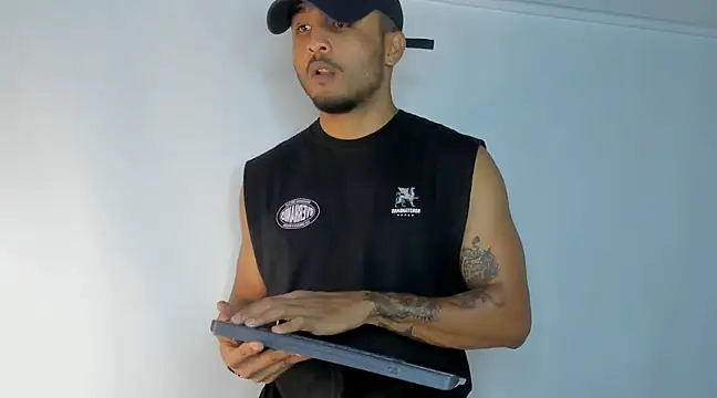 Snapshot of Mateo_Reales chatting on 6, 3, 2025 Mateo Reales online show from 6, 3, 2025