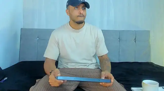 Snapshot of Mateo_Reales chatting on 18, 3, 2025 Mateo Reales online show from 18, 3, 2025