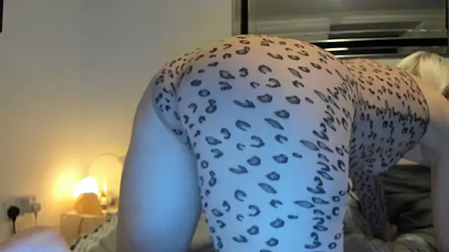 Snapshot of BetterThanYourEx69 chatting on 21, 11, 2025 BetterThanYourEx69 online show from 21, 11, 2025