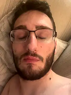 EE123458 online show from 17, 9, 2025