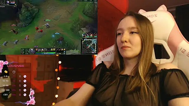 MoonlishSiren online show from 24, 10, 2025