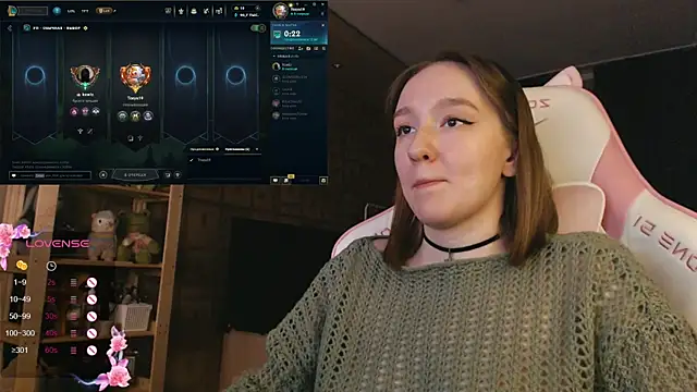 MoonlishSiren online show from 8, 11, 2025