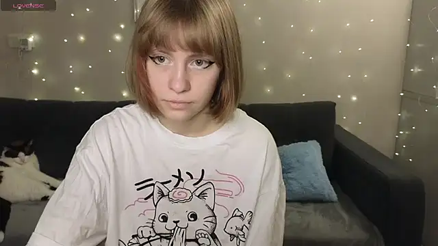 Snapshot of HermioneHHH chatting on 25, 12, 2024 HermioneHHH online show from 25, 12, 2024