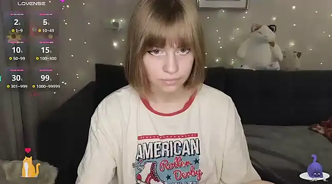 Snapshot of HermioneHHH chatting on 10, 1, 2025 HermioneHHH online show from 10, 1, 2025