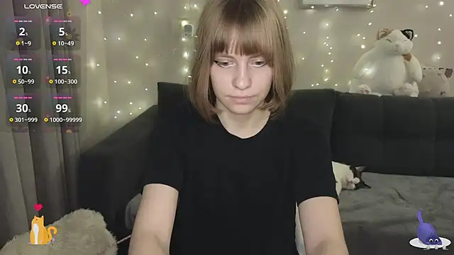 Snapshot of HermioneHHH chatting on 13, 1, 2025 HermioneHHH online show from 13, 1, 2025