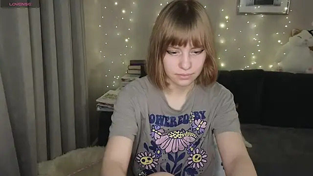 Snapshot of HermioneHHH chatting on 19, 1, 2025 HermioneHHH online show from 19, 1, 2025