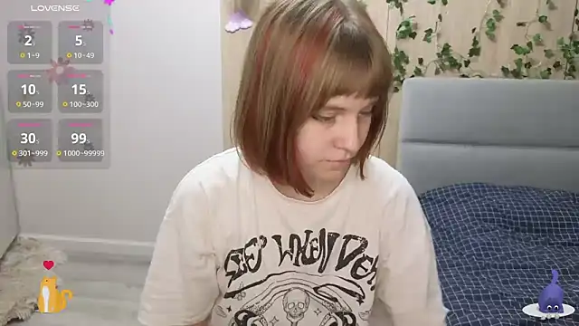 Snapshot of HermioneHHH chatting on 10, 2, 2025 HermioneHHH online show from 10, 2, 2025