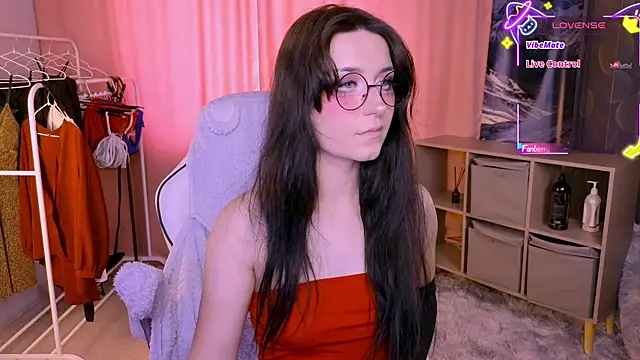 Snapshot of Molly_Sunshine chatting on 27, 9, 2025 Molly Sunshine online show from 27, 9, 2025