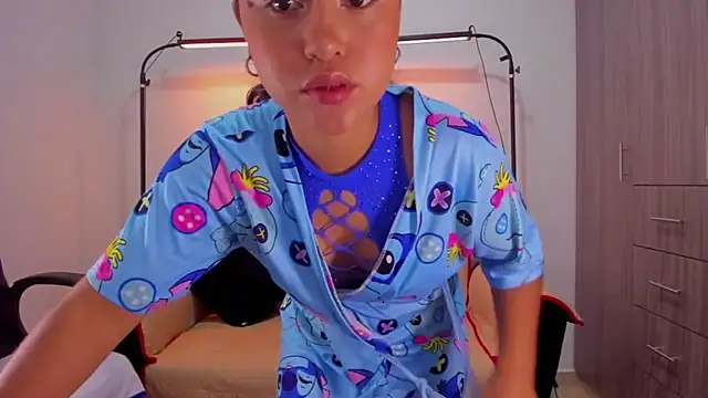 cloy baby   online show from 25, 5, 2026