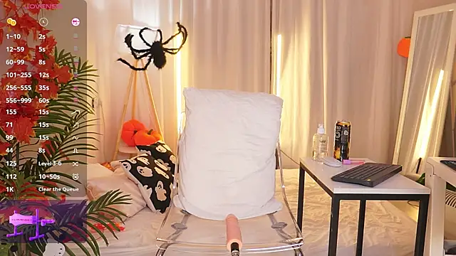 Snapshot of Sexydoll112 chatting on 1, 11, 2025 Sexydoll112 online show from 1, 11, 2025