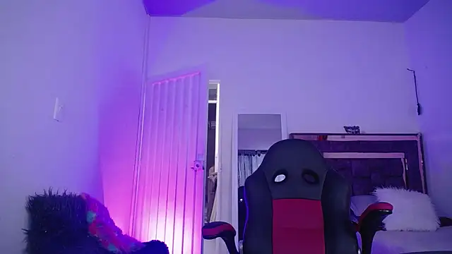 Snapshot of alejandrafitt chatting on 22, 10, 2025 alejandrafitt online show from 22, 10, 2025