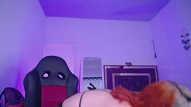 Snapshot of alejandrafitt chatting on 24, 10, 2025 alejandrafitt online show from 24, 10, 2025