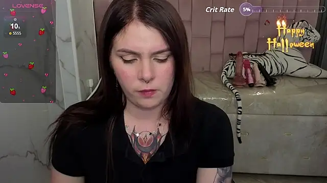 Snapshot of Paula_b_ chatting on 15, 10, 2025 Paula b online show from 15, 10, 2025