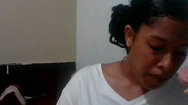 Kitra New online show from 22, 10, 2025