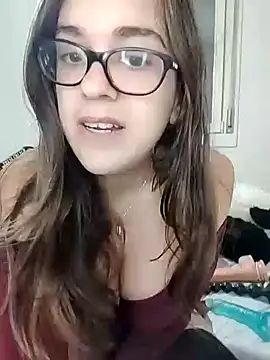 Snapshot of Miachan_LaGattinaVogliosa chatting on 22, 10, 2025 Miachan LaGattinaVogliosa online show from 22, 10, 2025