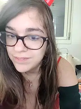 Snapshot of Miachan_LaGattinaVogliosa chatting on 28, 10, 2025 Miachan LaGattinaVogliosa online show from 28, 10, 2025